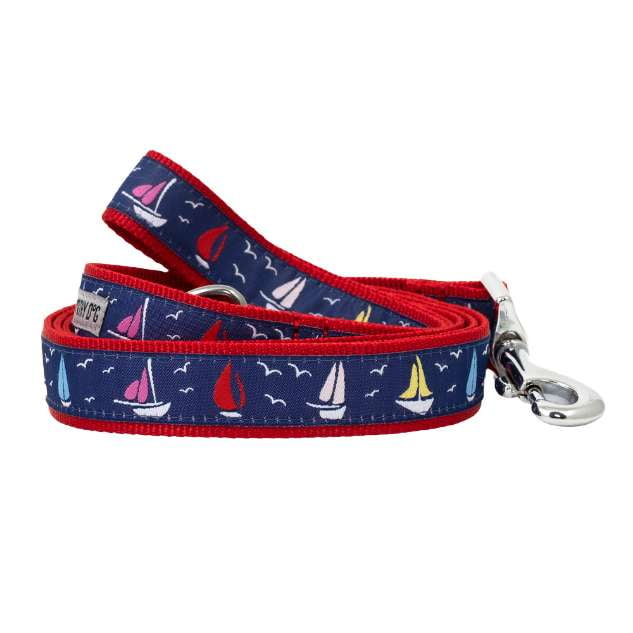 sailboats-dog-leash